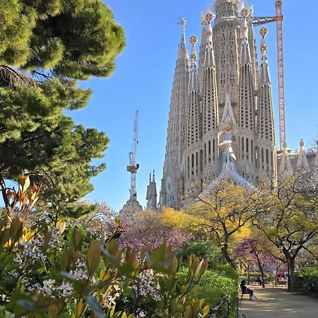 Barcelona4Seasons - Sagrada Familia Apartment Екстериор снимка